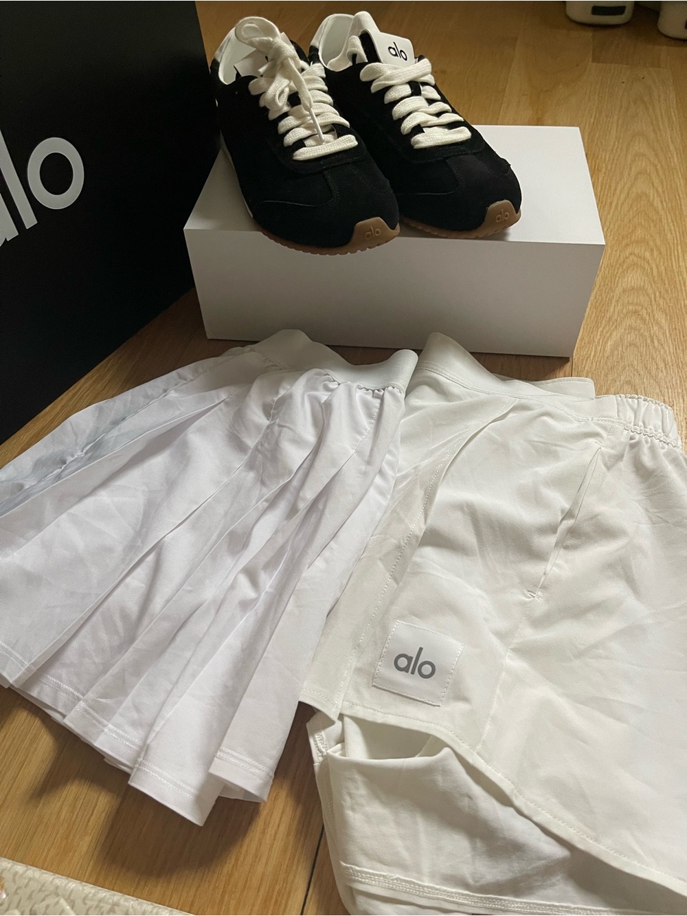ALO Yoga White Pleated Tennis Mini Skirt with Built-In Shorts